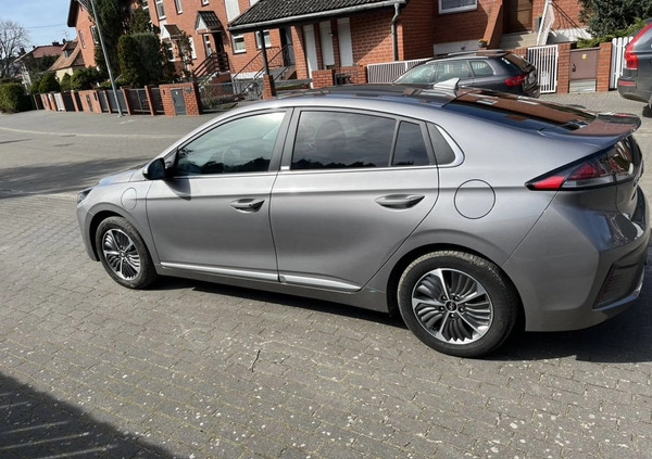 Hyundai IONIQ cena 84900 przebieg: 65400, rok produkcji 2021 z Strzegom małe 254